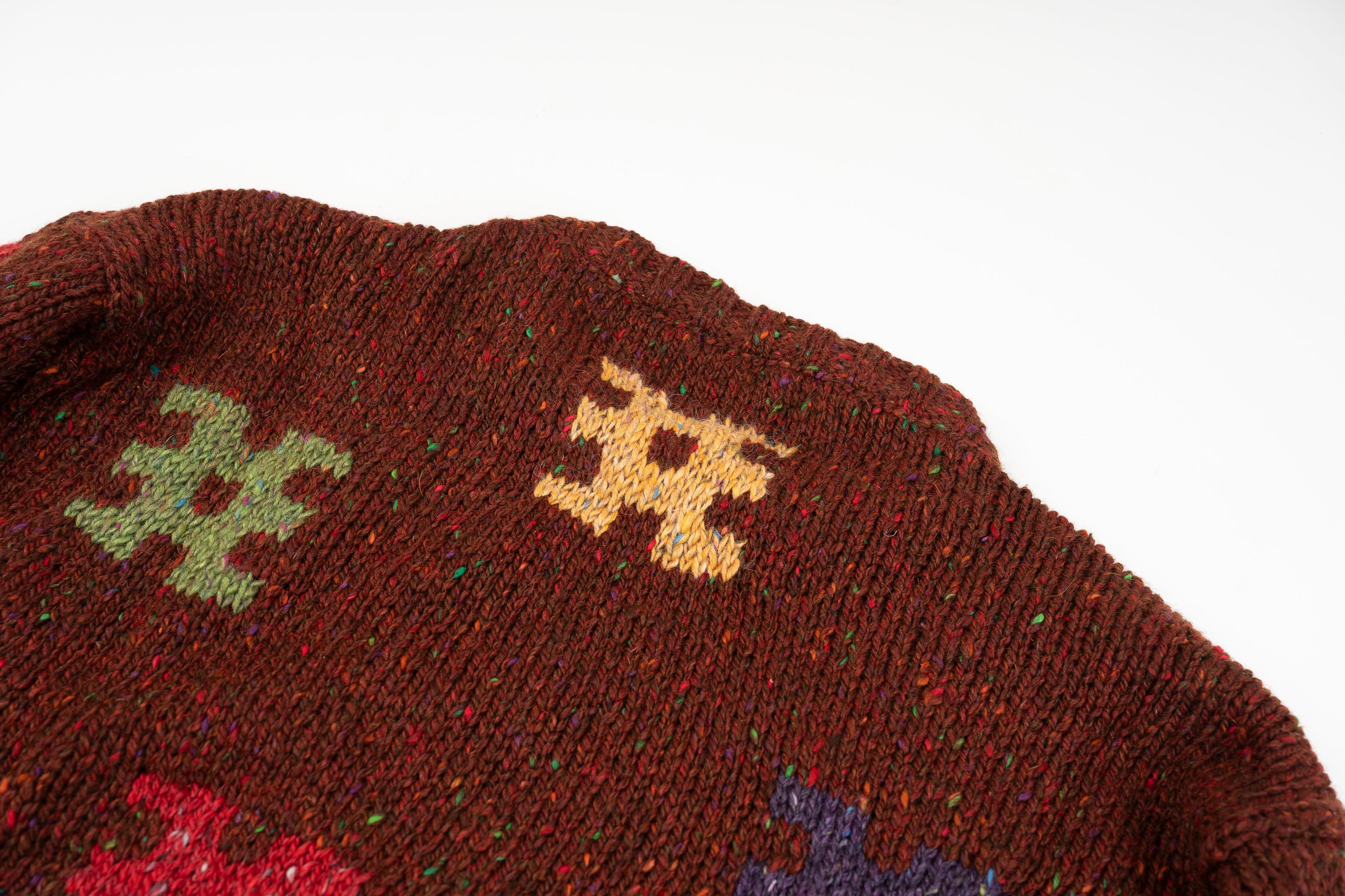 Howlin Distant Echoes Burgundy